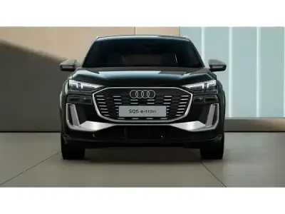 Neu Audi Q6 e-tron Ambiente 359 kW (489 PS) 2026 Mythosschwarz metallic SUV