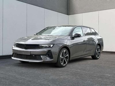Neu Opel Astra 131 PS (96 kW) 2025 Vulkan grau metallic Limousine