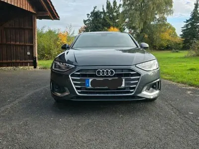 Używany Audi A4 Advanced 190 KM (139 kW) 2020 Szary Kombi