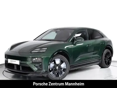 Gebraucht Porsche Macan Turbo 469 kW (639 PS) 2024 Oakgrünmetallic neo SUV