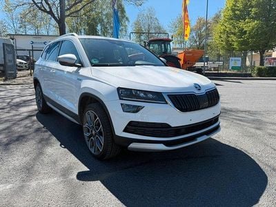 Gebraucht Skoda Karoq Scout 4x4 150 PS (110 kW) 2020 Weiß SUV