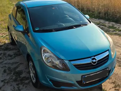 Gebraucht Opel Corsa Innovation 69 PS (50 kW) 2010 Grün Kleinwagen