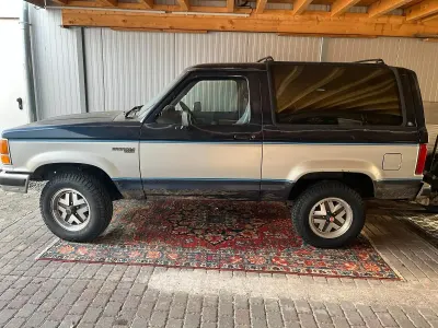 Gebraucht Ford Bronco 103 PS (75 kW) 1989 Andere farben SUV