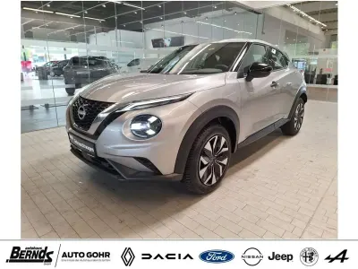 Gebraucht Nissan Juke Acenta 114 PS (83 kW) 2024 Silver metallic (ky0g) SUV