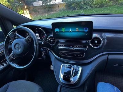 Mercedes V250
