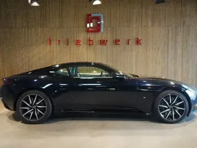 Gebraucht Aston Martin DB11 Launch Edition 608 PS (447 kW) 2017 Schwarz Coupé