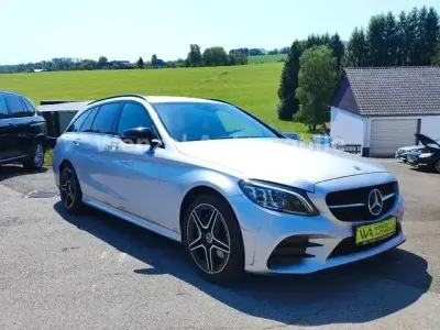 Gebraucht Mercedes C220 AMG line 194 PS (142 kW) 2021 Silber Limousine
