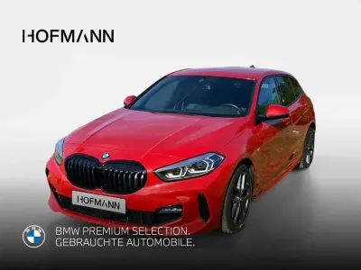 Gebraucht BMW 118 M Sport 136 PS (100 kW) 2023 Melbourne rot metallic Kleinwagen