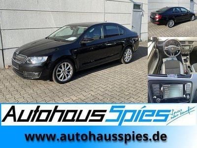 Schwarzmagic perleffekt Gebraucht 2016 Skoda Octavia Joy Limousine | 10.990 € (Fairer Preis)