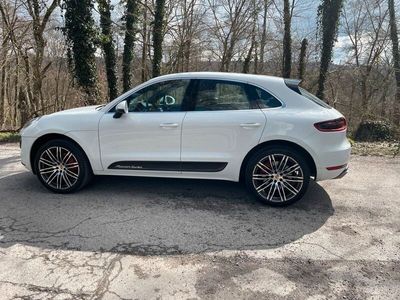 gebraucht Porsche Macan Turbo weiß