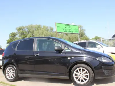 Używany Seat Altea Basis 86 KM (63 kW) 2010 Czarny Minivan