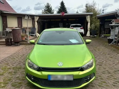 Usata VW Scirocco 200 CV (147 kW) 2008 Verde Coupé