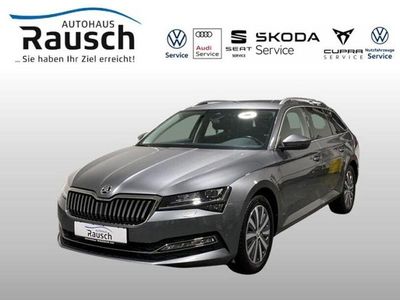 Gebraucht Skoda Superb Style 200 PS (147 kW) 2023 Grau Kombi