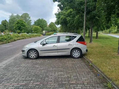 Gebraucht Peugeot 207 Tendance 95 PS (69 kW) 2007 Grau Kombi