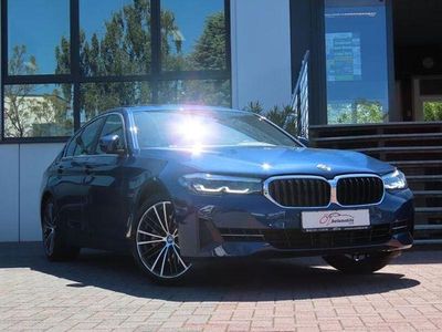 Gebraucht BMW 530e Sport Line 292 PS (214 kW) 2021 Blau Limousine
