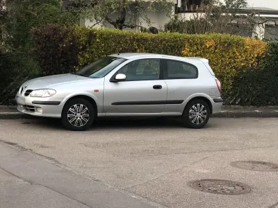 Gebraucht Nissan Almera 114 PS (83 kW) 2002 Silber Coupé