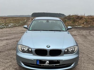 Gebraucht BMW 116 122 PS (89 kW) 2009 Silber Kleinwagen