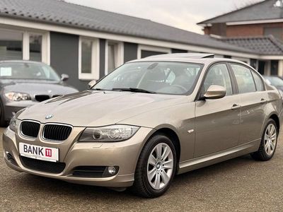 Gebraucht BMW 318 Comfort Edition 143 PS (105 kW) 2011 Beige Limousine