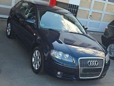 Gebraucht Audi A3 Ambiente 102 PS (75 kW) 2005 Blau Kleinwagen