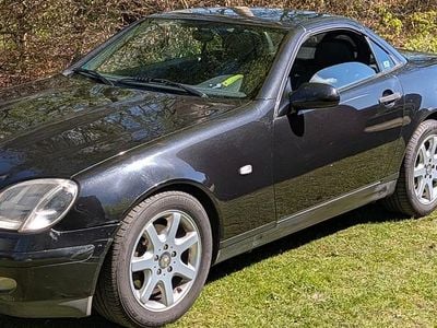Usata Mercedes SLK200 136 CV (100 kW) 1999 Nero Cabrio