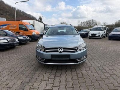 Second-hand VW Passat Comfortline 140 CP (102 kW) 2013 Gri Break