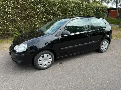 Gebraucht VW Polo 70 PS (51 kW) 2005 Schwarz Kleinwagen
