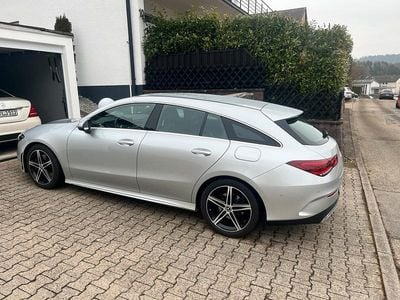 Silber Gebraucht 2020 Mercedes CLA200 Shooting Brake AMG Kombi | 28.950 € (Etwas zu teuer)