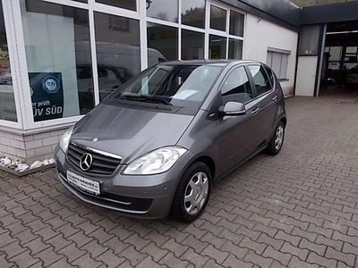 Usata Mercedes A180 116 CV (85 kW) 2010 Grigio Utilitaria