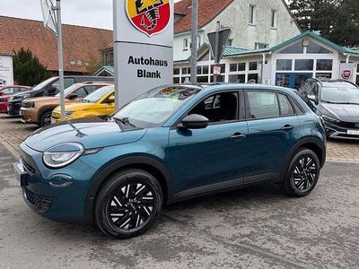 Gebraucht Fiat 600 101 PS (74 kW) 2024 Blau SUV