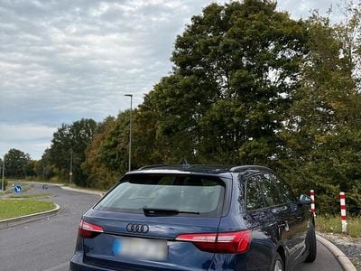 Gebraucht Audi A4 S-Line 190 PS (139 kW) 2020 Blau Kombi