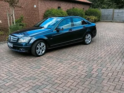 Gebraucht Mercedes C180 Avantgarde 156 PS (114 kW) 2008 Grau Limousine