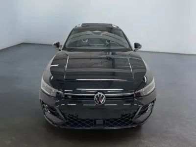 Neu VW Passat R-line 193 PS (141 kW) 2026 Schwarz Kombi