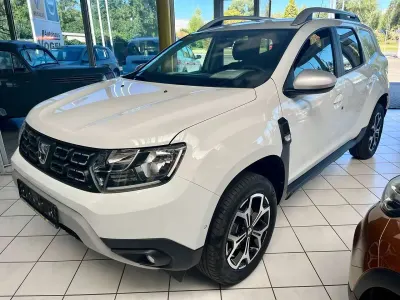 Gebraucht Dacia Duster Prestige 101 PS (74 kW) 2020 Gletscherweiss SUV