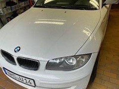Weiß Gebraucht 2012 BMW 118 Kleinwagen | 2.950 € (Teuer)