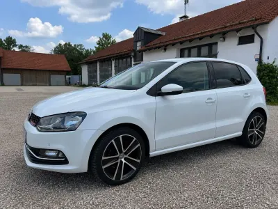 Gebraucht VW Polo 90 PS (66 kW) 2014 Weiß Limousine