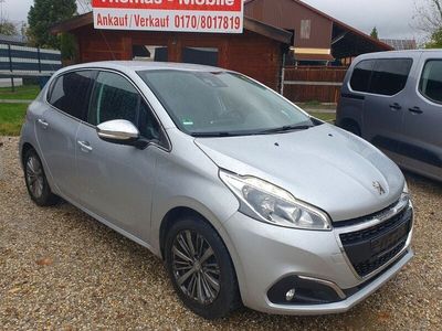 gebraucht Peugeot 208 Allure Sport 1.Hand Navigation