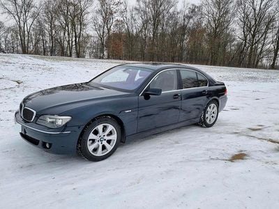 Blau Gebraucht 2005 BMW 745 Limousine | 6.700 €