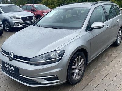 Gebraucht VW Golf VII Comfortline 125 PS (91 kW) 2018 Silber Limousine