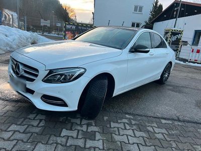 Gebraucht Mercedes C220 170 PS (125 kW) 2014 Weiß Limousine