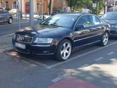 Gebraucht Audi A8 280 PS (205 kW) 2024 Blau Limousine