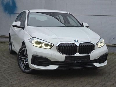 Weiß Gebraucht 2022 BMW 118 Kleinwagen | 18.900 € (Guter Preis)