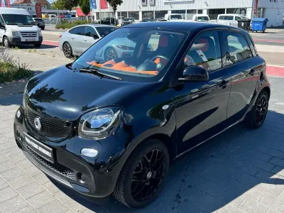 Gebraucht Smart ForFour Passion 71 PS (52 kW) 2014 Schwarz Kleinwagen