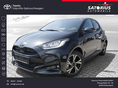 Neu Toyota Yaris Hybrid 116 PS (85 kW) 2025 Schwarz Limousine