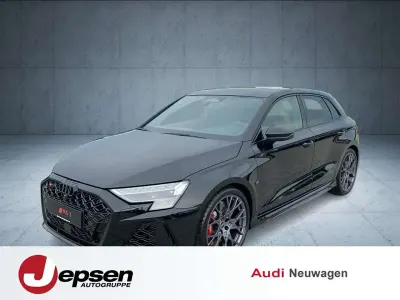 Neu Audi RS3 Sport 400 PS (294 kW) 2025 Mythosschwarz metallic Limousine
