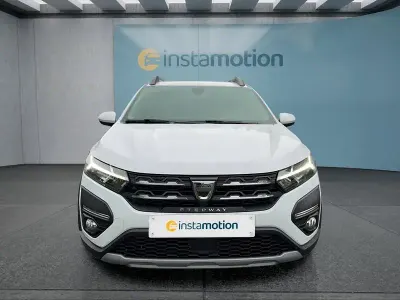 Gebraucht Dacia Sandero Stepway 91 PS (66 kW) 2021 Weiß Kleinwagen