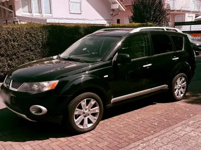 Gebraucht Mitsubishi Outlander 174 PS (127 kW) 2008 Schwarz SUV