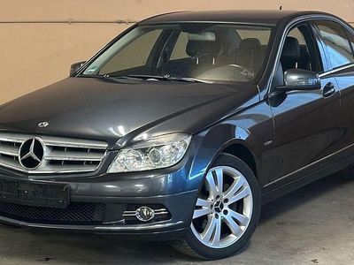 Gebraucht Mercedes C180 Avantgarde 156 PS (114 kW) 2009 Grau Limousine
