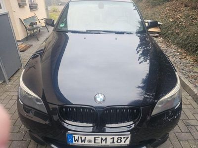 Gebraucht BMW 525 M Sport 218 PS (160 kW) 2007 Schwarz Limousine