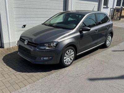 Usata VW Polo Trendline 60 CV (44 kW) 2010 Grigio Utilitaria