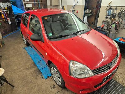 Renault Clio II